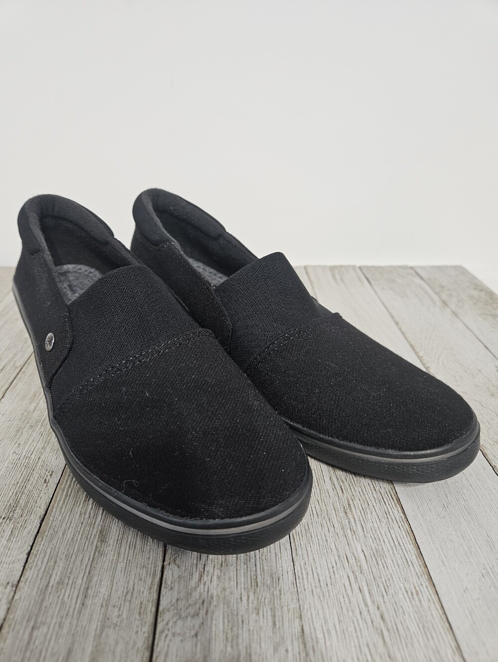 Grasshoppers Size 6M Indie Wedge Black Canvas Womens Low Heeled Slip On Comfort